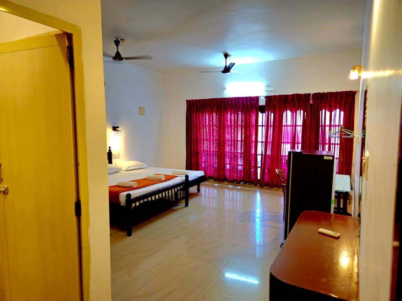 Orion Beach Hotel Kovalam Exterior foto