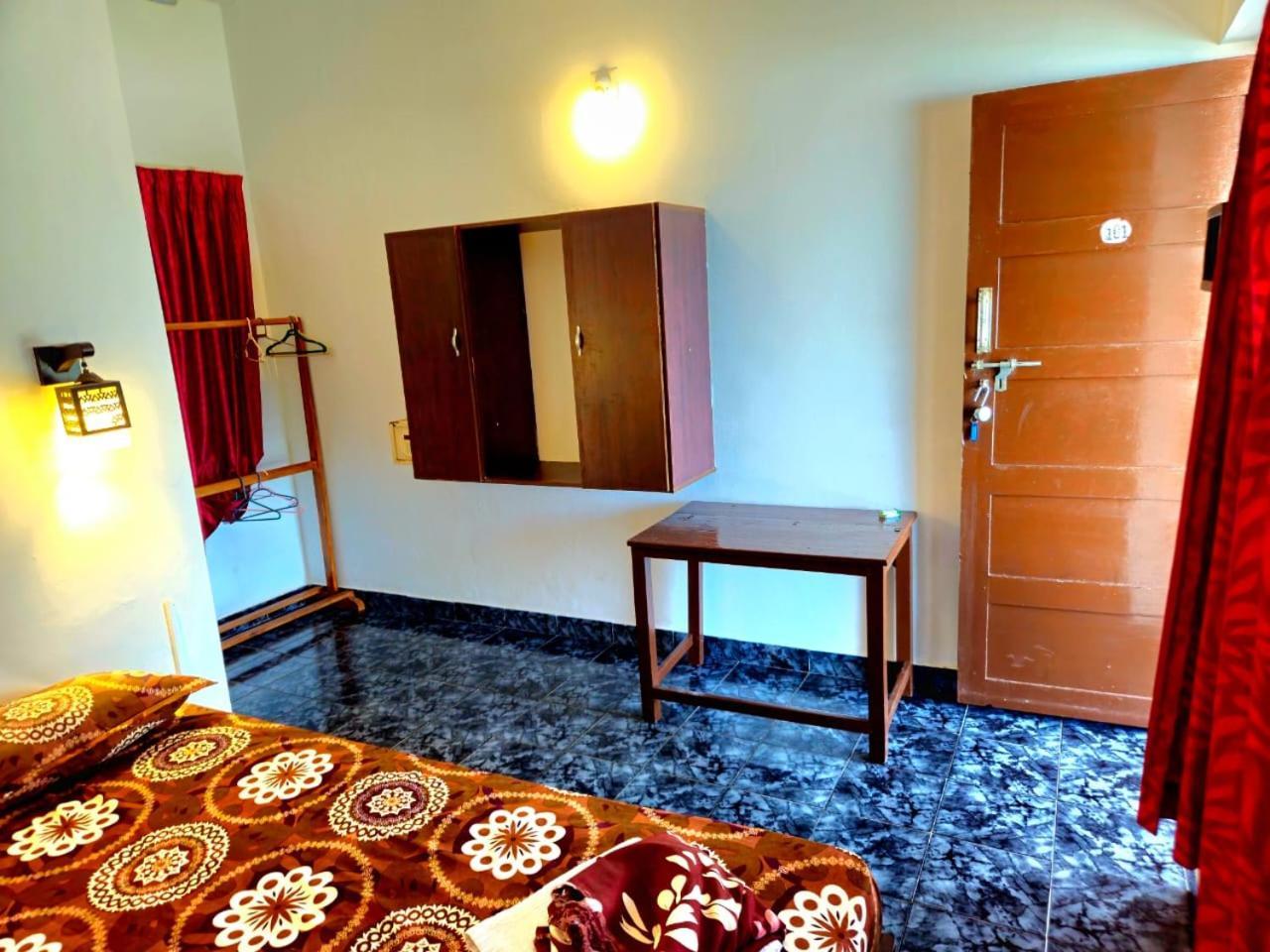 Orion Beach Hotel Kovalam Exterior foto